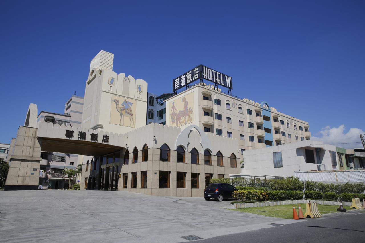 Hotel W Csien Kültér fotó